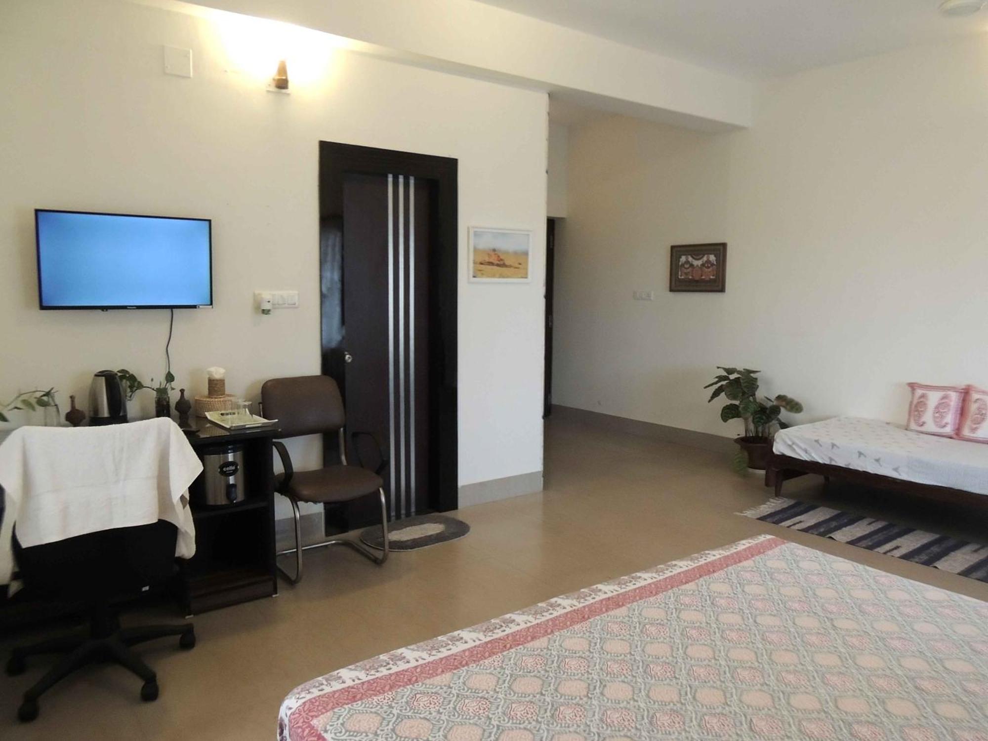 Sublime Homestay ブバネーシュワル エクステリア 写真