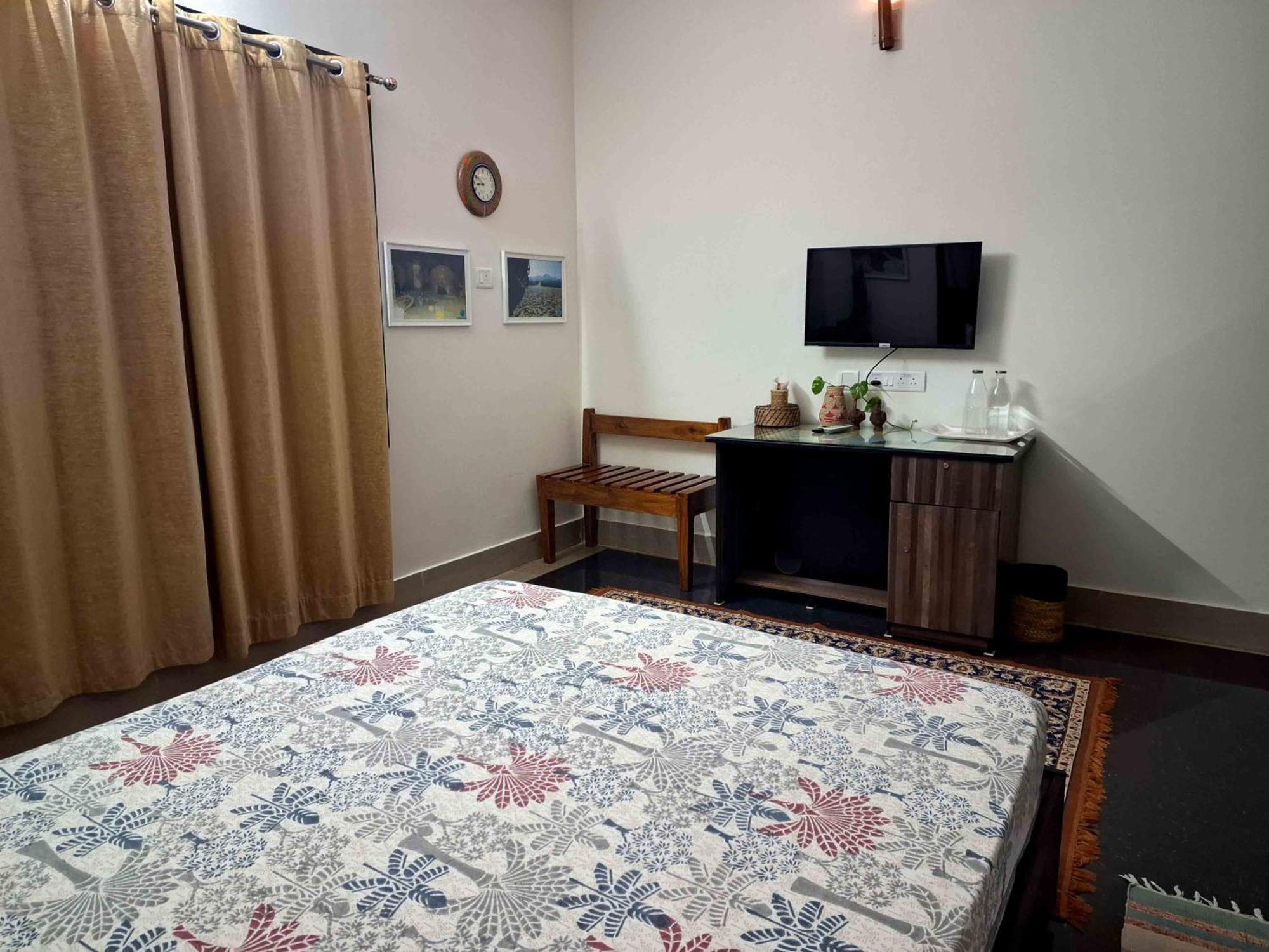 Sublime Homestay ブバネーシュワル エクステリア 写真